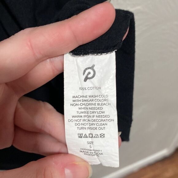 Peloton Century Black Short Sleeve T- Shirt Size Small - Picture 3 of 6